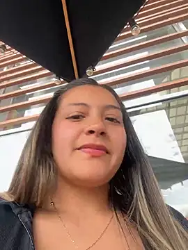 alana 69 online show from March 21, 2025, 7:02 pm