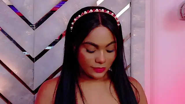 Sara Boom online show from December 20, 2025, 5:09 pm