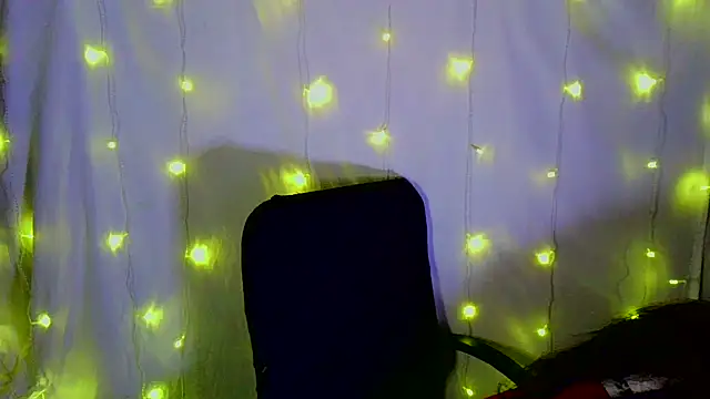 Victoria Marks online show from November 21, 2025, 10:30 pm