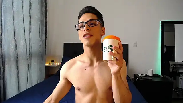 Snapshot of aodaboyyy chatting on December 29, 2024, 2:00 pm aodaboyyy online show from December 29, 2024, 2:00 pm