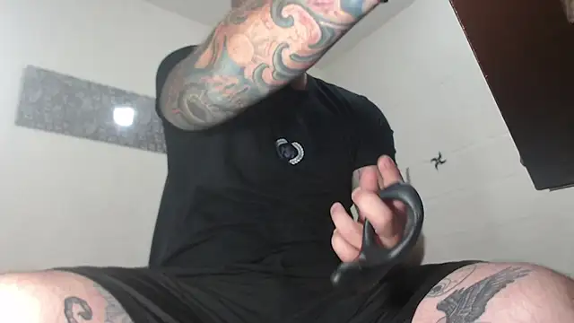 stripnolimits online show from March 3, 2025, 10:52 pm