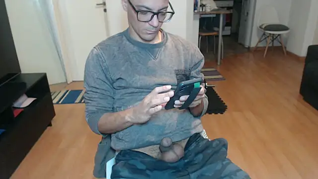 Snapshot of guachin_hunk chatting on June 25, 2026, 5:07 am guachin hunk online show from June 25, 2026, 5:07 am