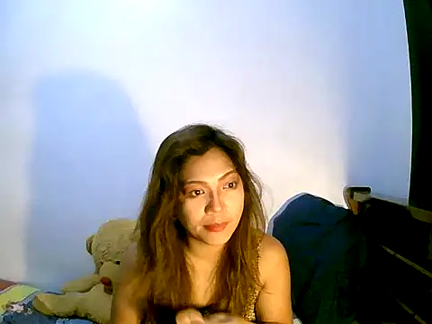 sweetvirginia01 online show from October 11, 2025, 8:18 pm