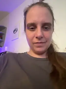 LadyChantale online show from April 19, 2026, 6:13 am