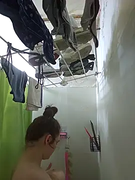 Snowbunnycake 131 online show from October 7, 2025, 10:12 am