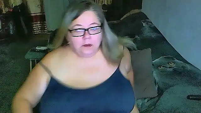 Snapshot of sex2 chatting on February 23, 2026, 11:35 pm sex2 online show from February 23, 2026, 11:35 pm