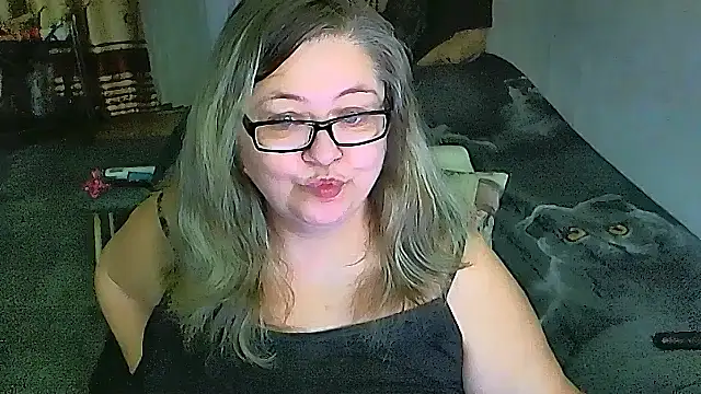 Snapshot of sex2 chatting on April 4, 2026, 12:09 am sex2 online show from April 4, 2026, 12:09 am