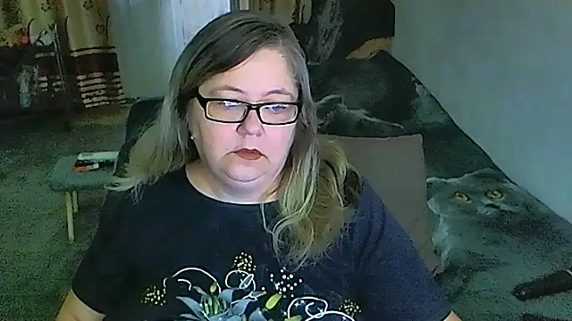 Snapshot of sex2 chatting on April 21, 2026, 12:01 am sex2 online show from April 21, 2026, 12:01 am