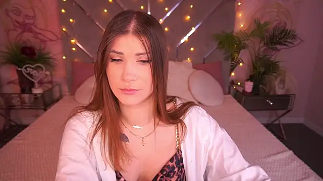 CassandraGood online show from February 7, 2026, 7:23 am