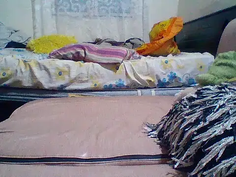 starplss online show from May 17, 2026, 3:37 am
