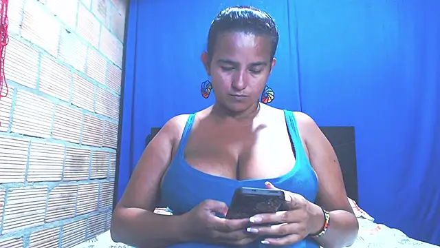 isabella dirty69 online show from February 27, 2025, 3:14 am