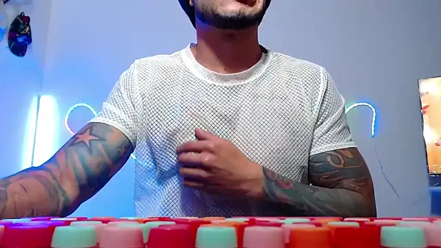 Snapshot of sebastian_horny chatting on September 26, 2025, 1:04 pm sebastian horny online show from September 26, 2025, 1:04 pm