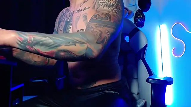 Snapshot of sebastian_horny chatting on November 9, 2025, 9:07 am sebastian horny online show from November 9, 2025, 9:07 am