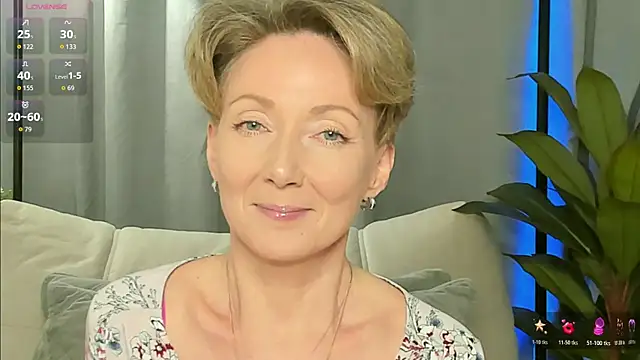 AkexandraFix online show from March 13, 2026, 1:40 pm