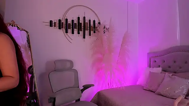 Snapshot of LaraBaker chatting on March 12, 2025, 5:17 pm LaraBaker online show from March 12, 2025, 5:17 pm