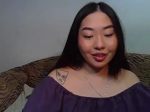 Snapshot of Aleksa_Blackdream chatting on May 21, 2026, 7:43 pm Aleksa Blackdream online show from May 21, 2026, 7:43 pm