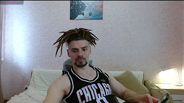 Snapshot of Aestheticguy101 chatting on May 30, 2026, 10:56 am Aestheticguy101 online show from May 30, 2026, 10:56 am