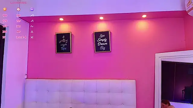 hotpawgmilf online show from January 21, 2025, 12:39 pm