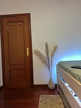 Snapshot of redheaddoll22 chatting on January 10, 2025, 5:13 pm redheaddoll22 online show from January 10, 2025, 5:13 pm