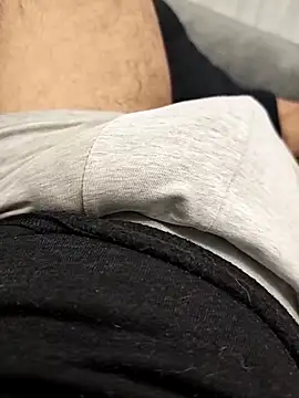 Snapshot of QuietBoy chatting on March 26, 2026, 3:17 pm QuietBoy online show from March 26, 2026, 3:17 pm