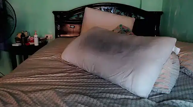 Snapshot of WantedSexslaves chatting on March 13, 2025, 5:22 am WantedSexslaves online show from March 13, 2025, 5:22 am