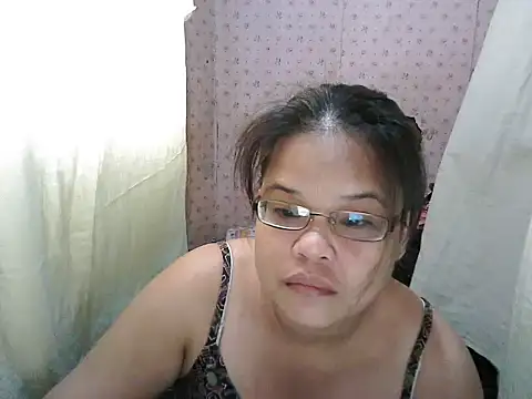 abiemayhottiey online show from September 27, 2025, 12:04 am