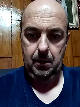 Snapshot of Hot-pico76 chatting on January 1, 2025, 1:37 am Hot-pico76 online show from January 1, 2025, 1:37 am