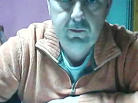 Snapshot of Hot-pico76 chatting on March 17, 2025, 8:40 am Hot-pico76 online show from March 17, 2025, 8:40 am