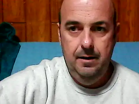 Snapshot of Hot-pico76 chatting on December 15, 2025, 7:07 pm Hot-pico76 online show from December 15, 2025, 7:07 pm