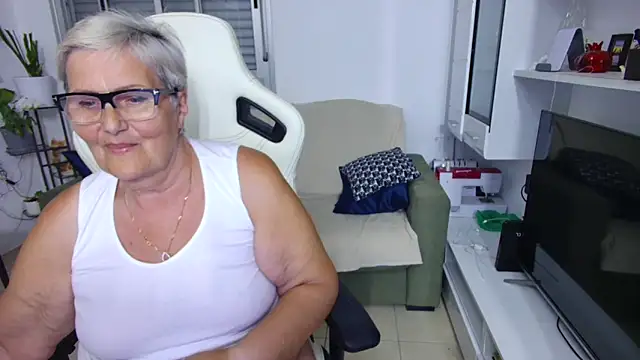 Selenna57 online show from May 25, 2026, 5:52 pm