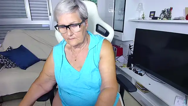 Selenna57 online show from July 14, 2026, 5:29 pm