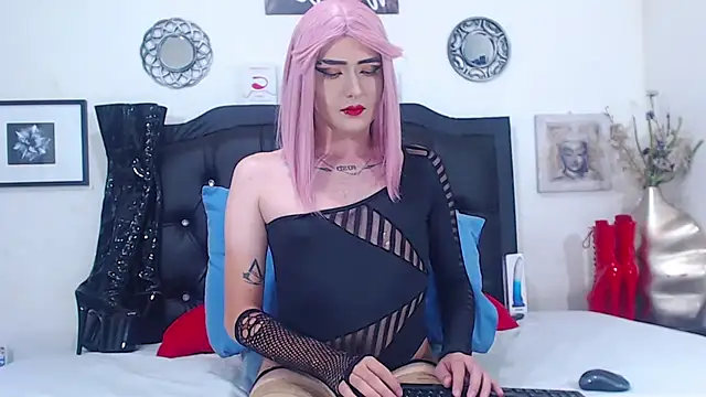 TokyoEvanss online show from December 15, 2025, 1:54 am