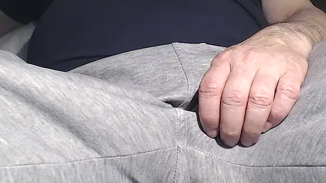 Small one online show from January 30, 2025, 7:26 pm