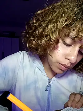 EmmaMelissa0521 online show from March 21, 2025, 3:33 am