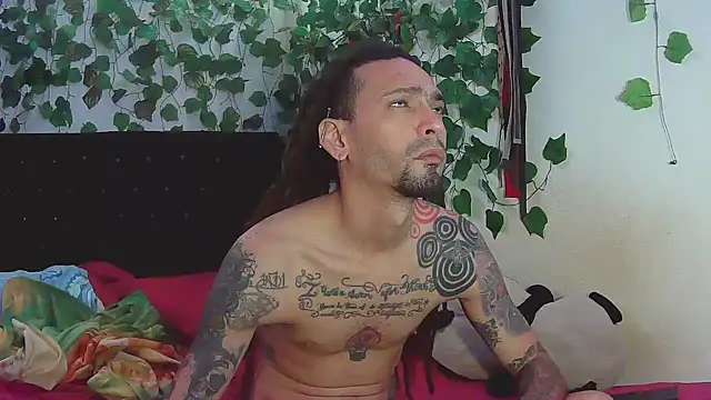 caribbeanlover1 online show from January 22, 2025, 12:38 pm