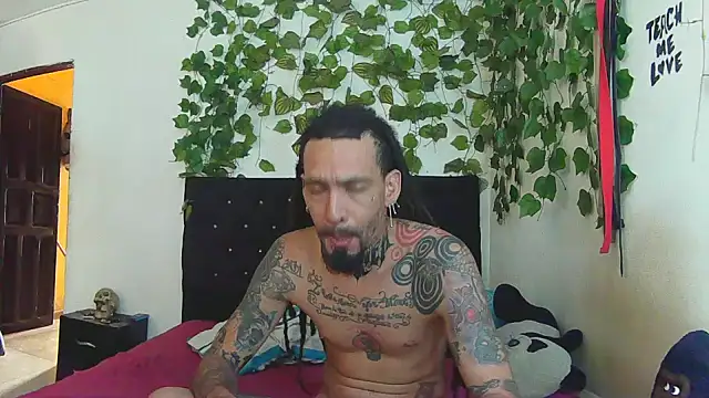 Snapshot of caribbeanlover1 chatting on May 19, 2026, 3:18 pm caribbeanlover1 online show from May 19, 2026, 3:18 pm