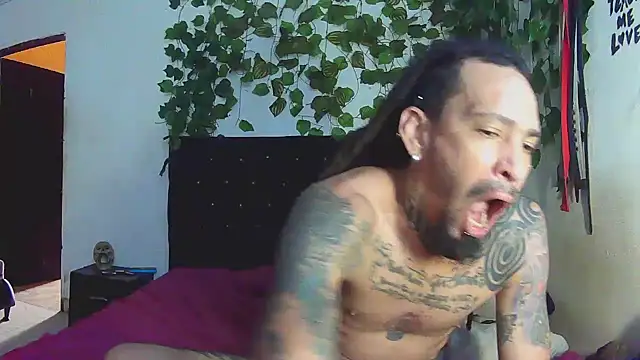 caribbeanlover1 online show from May 21, 2026, 1:51 pm