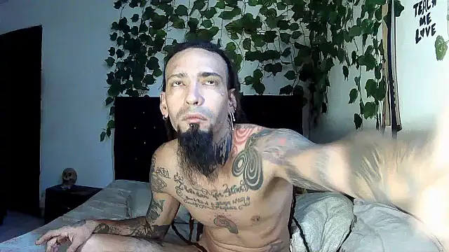 caribbeanlover1 online show from July 22, 2026, 12:19 pm
