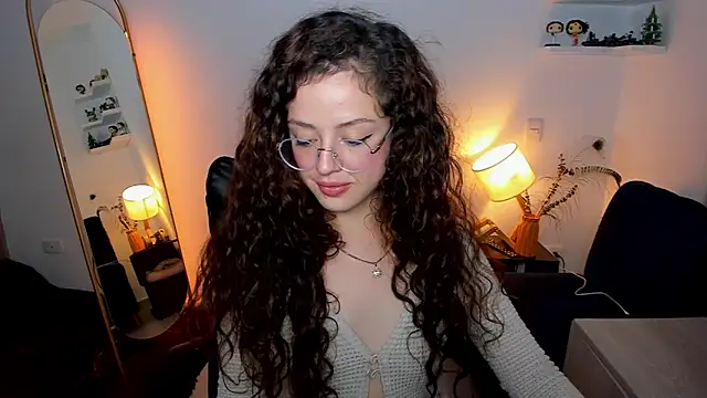 Snapshot of Cassandra_Caiin chatting on March 15, 2026, 1:44 am Cassandra Caiin online show from March 15, 2026, 1:44 am