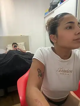 Athenabye online show from November 15, 2025, 2:24 pm