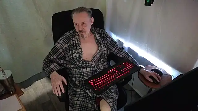 Richy  Rich  online show from March 18, 2026, 7:50 pm