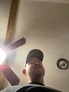 smokeymt420 online show from November 20, 2025, 5:51 am