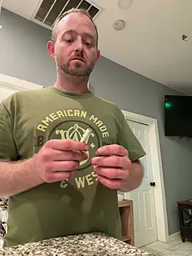 smokeymt420 online show from July 7, 2026, 1:19 am