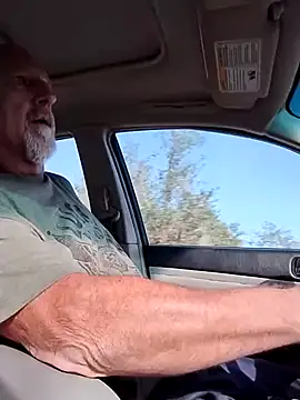 Yankeedave420 online show from January 1, 2025, 2:52 pm