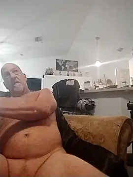 Yankeedave420 online show from February 12, 2025, 5:58 pm