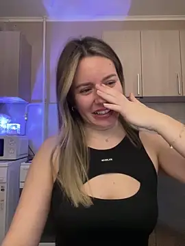 Snapshot of NastyushaaLove chatting on February 8, 2025, 12:17 am NastyushaaLove online show from February 8, 2025, 12:17 am