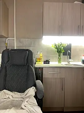 Snapshot of NastyushaaLove chatting on December 4, 2025, 10:18 pm NastyushaaLove online show from December 4, 2025, 10:18 pm