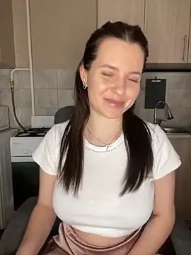 Snapshot of NastyushaaLove chatting on February 27, 2026, 8:42 pm NastyushaaLove online show from February 27, 2026, 8:42 pm