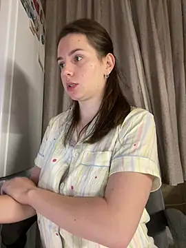 NastyushaaLove online show from June 30, 2026, 8:43 pm