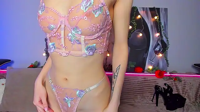 Sunbeam69 online show from February 3, 2026, 5:16 am